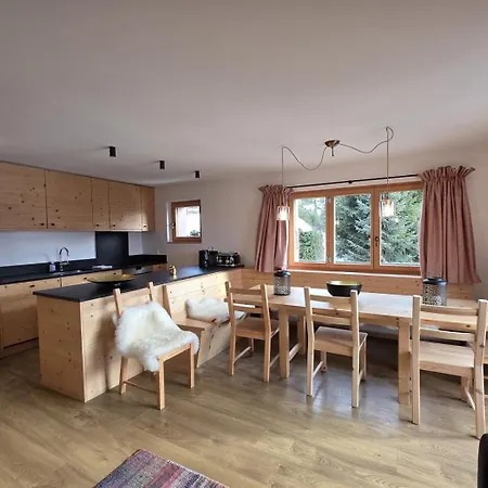 Appartement Roxes 6 *